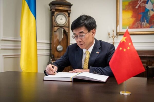 Послу Китаю передали докази військової допомоги Пекіна Росії