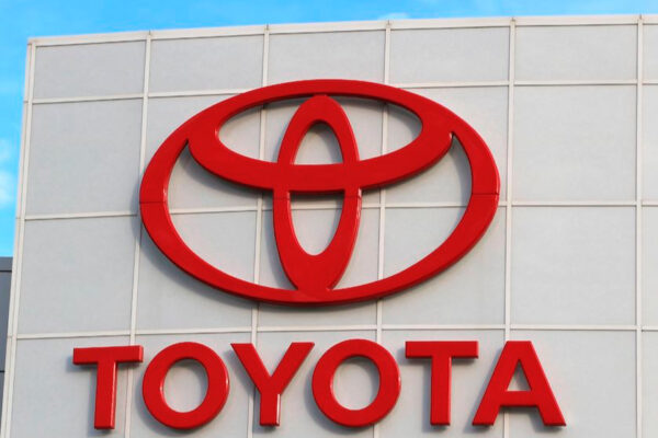 Toyota Motor прагне викупити свого “брата” за $42 мільярда Toyota Motor прагне викупити свого брата за $42 мільярда