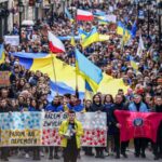 Стало відомо, скільки українців готові назавжди залишаться в Польщі
