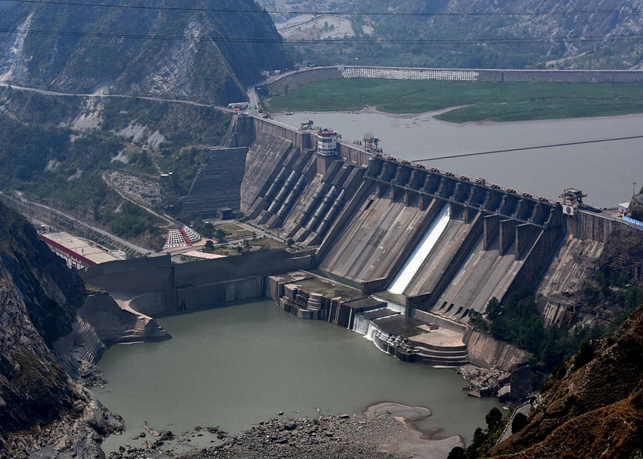 Індія перекрила Пакистану воду, зупинивши течію річки