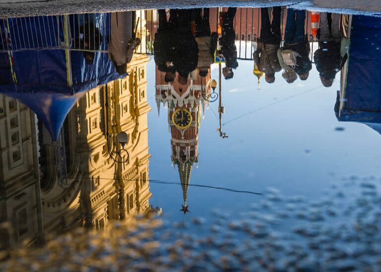 Стало відомо, скільки лідерів країн світу приїде на парад у Москву