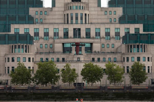 Головою британської розвідки MI6 вперше в історії стане жінка – ЗМІ Головою британської розвідки MI6 вперше в історії стане жінка - ЗМІ