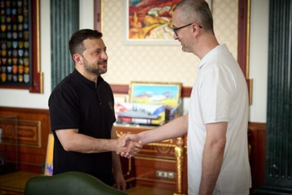 Звільнений з полону кримський татарин став послом України в Туреччині Звільнений з полону кримський татарин став послом України в Туреччині