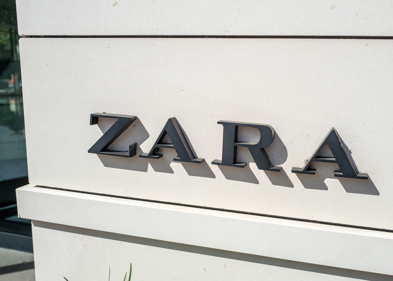 У РФ магазини Zara працюють під іншими вивісками - ЗМІ