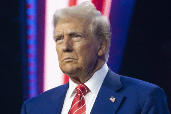 Трамп сказав, що засмучений через хворобу Байдена Трамп сказав, що засмучений через хворобу Байдена