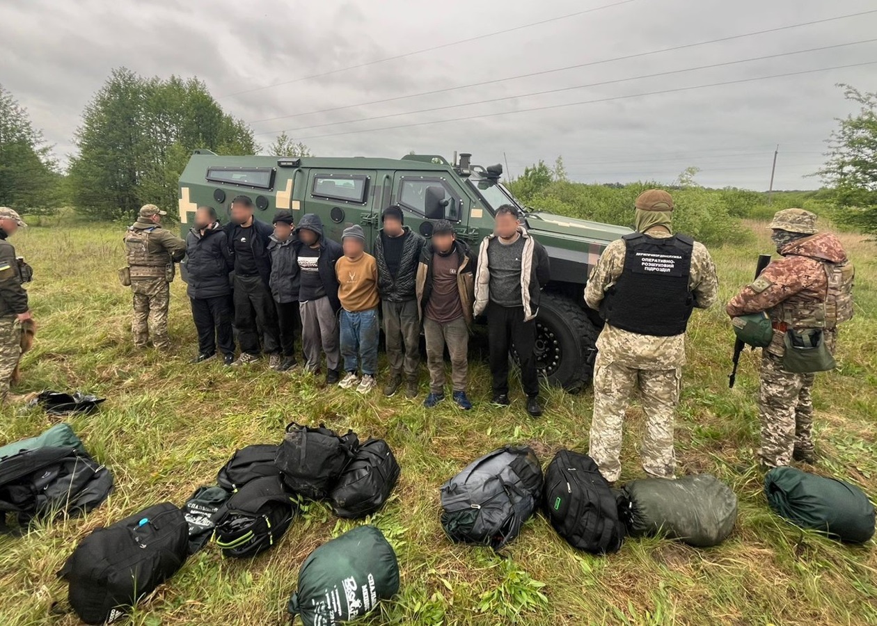 Прикордонники затримали громадян Афганістану на Рівненщині