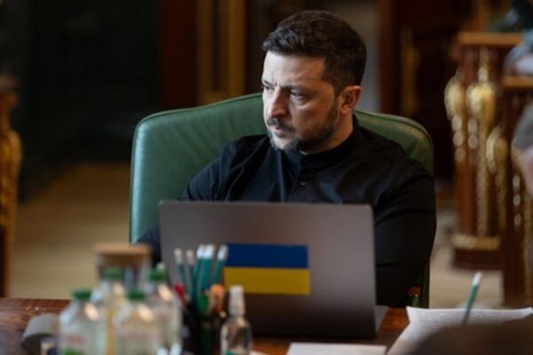 Зеленський відреагував на удар РФ по Україні Зеленський відреагував на удар РФ по Україні