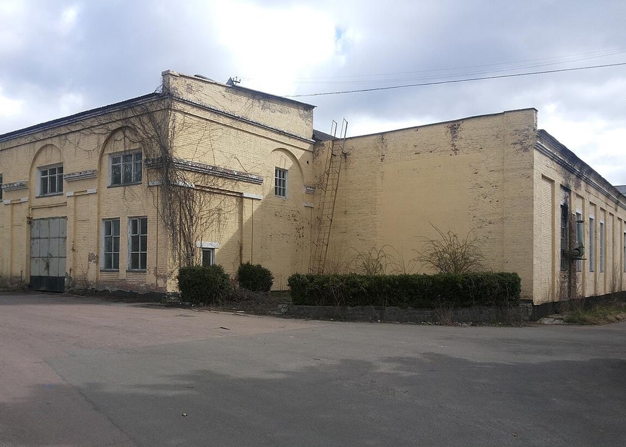 Фонд держмайна продав Київський авторемонтний завод