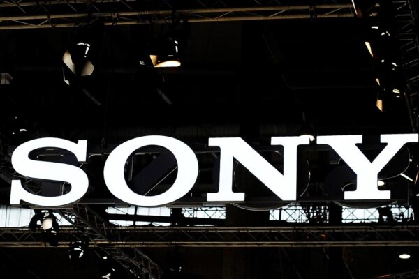Sony припинила самостійне виробництво смартфонів Xperia