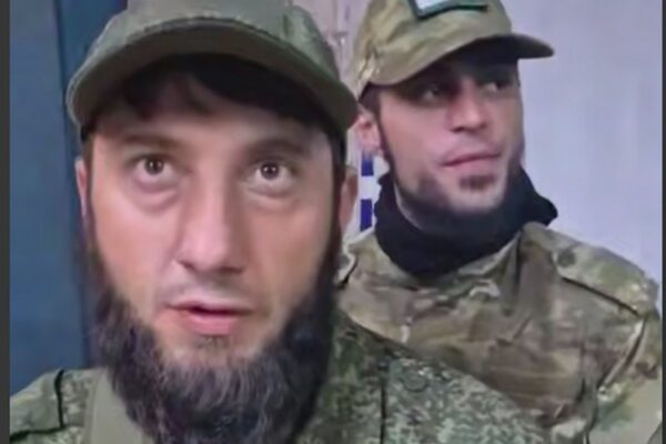 У мережі з'явилося відео шикування окупантів-найманців У мережі з'явилося відео шикування окупантів-найманців