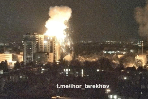Моменти влучань у Харкові показали на відео Моменти влучань у Харкові показали на відео