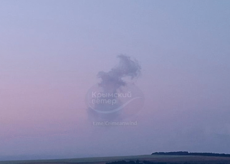 У Криму пролунала серія вибухів - соцмережі