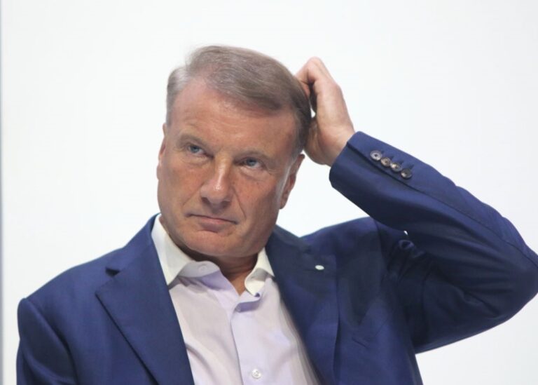 Голова Сбєрбанку визнав "ідеальний шторм" в економіці Росії