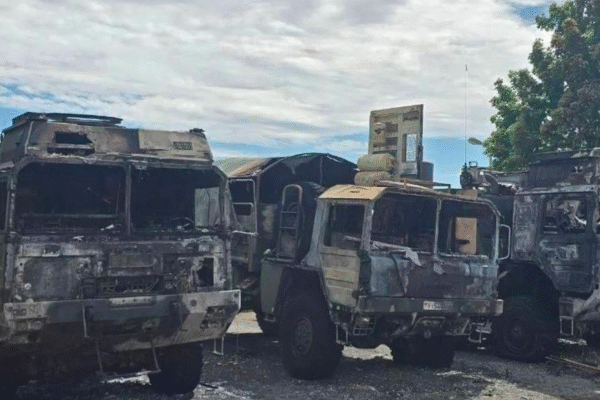 Сплутали з технікою ЗСУ: у Німеччині спалили вантажівки Бундесверу Сплутали з технікою ЗСУ: у Німеччині спалили вантажівки Бундесверу