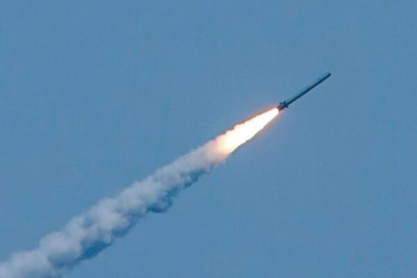 Вибухи пролунали у Львові й Івано-Франківську
