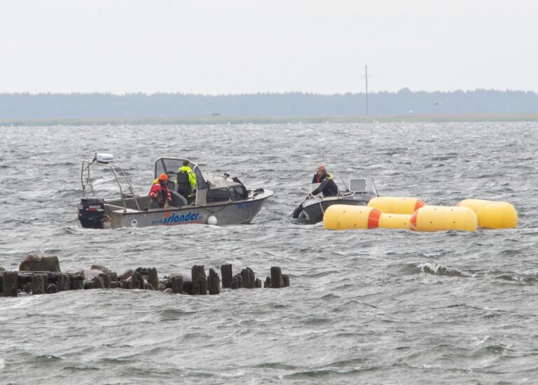 В Балтійське море впав вертоліт