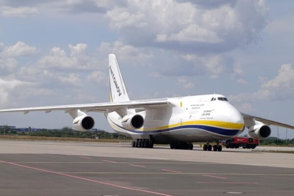Стало відомо, куди полетів літак Ан-124 Руслан Стало відомо, куди полетів літак Ан-124 Руслан