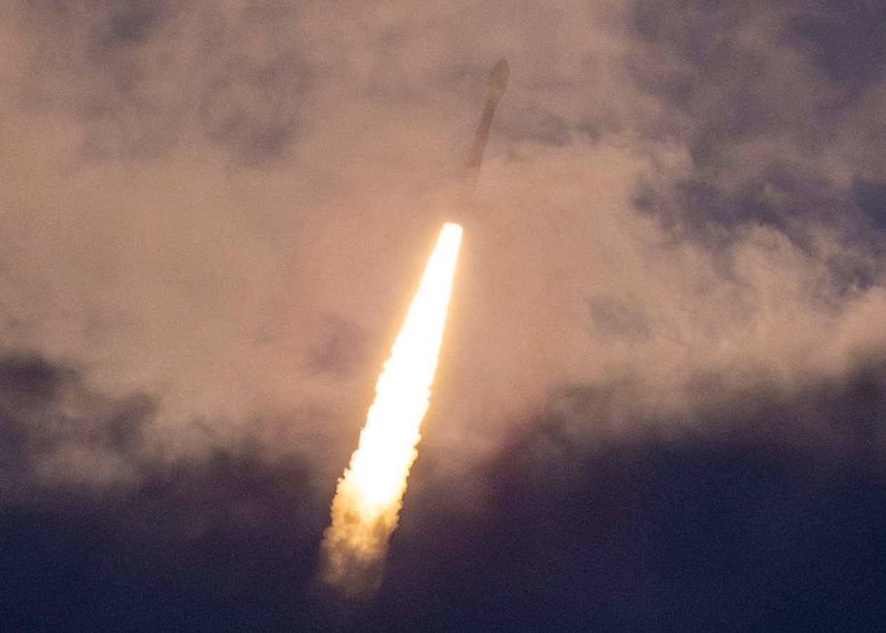 Arianespace вивела на орбіту п’ять супутників