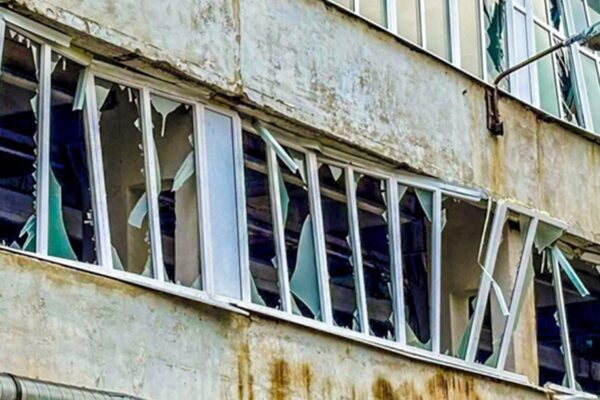 У Харкові приліт БПЛА: є пошкодження і займання У Харкові приліт БПЛА: є пошкодження і займання