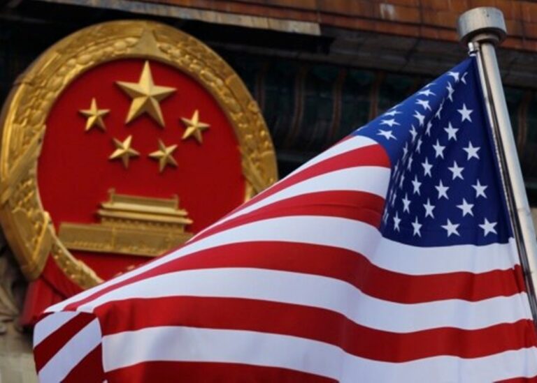 Трамп продовжив "тарифне перемир'я" з Китаєм