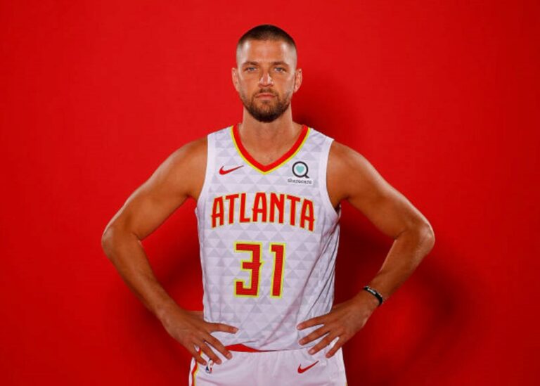 Ексгравець НБА готовий був віддати чималу суму за ігровий номер Леня