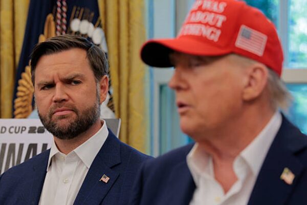 У Трампа зробили заяву щодо завершення війни в Україні