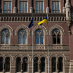 За тиждень Нацбанк продав 551 мільйон доларів