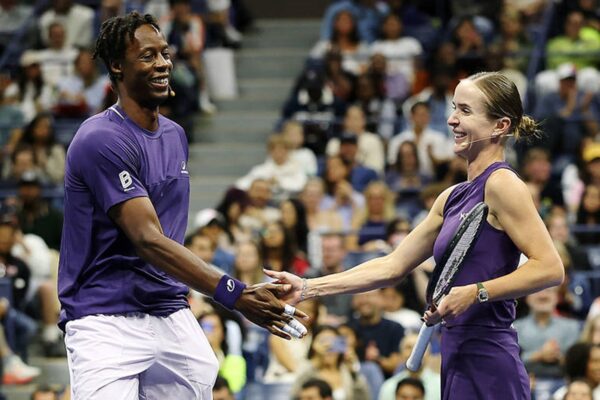 Світоліна і Монфіс обмінялися поцілунком на US Open Світоліна і Монфіс обмінялися поцілунком на US Open