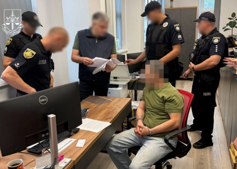 СюжетВбивство Парубія: хто підозрюваний і який мотив