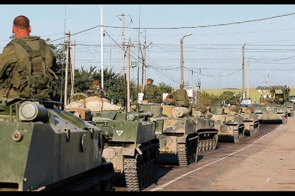 СюжетВирішальний бій: Росія стягує колони техніки СюжетВирішальний бій: Росія стягує колони техніки