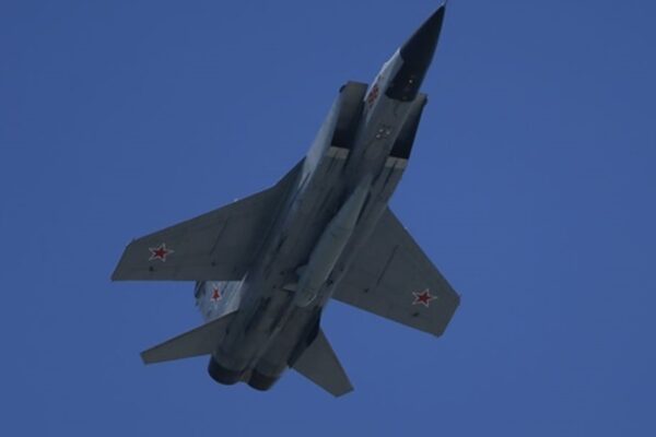 Росіяни піднімали у повітря винищувач МіГ-31 Росіяни піднімали у повітря винищувач МіГ-31