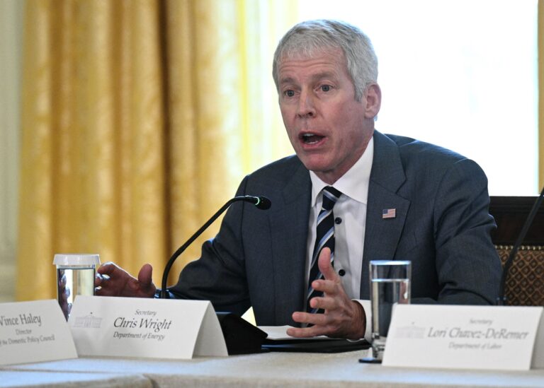 У Трампа прокоментували ймовірність нових санкцій проти РФ