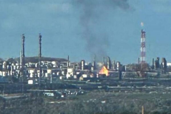 ЗМІ дізнались про наслідки атаки на заводи в Уфі ЗМІ дізнались про наслідки атаки на заводи в Уфі
