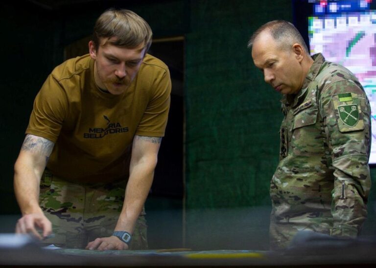 Росіяни в оточенні під Добропіллям - Сирський