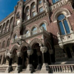 За тиждень Нацбанк продав 560 мільйон доларів