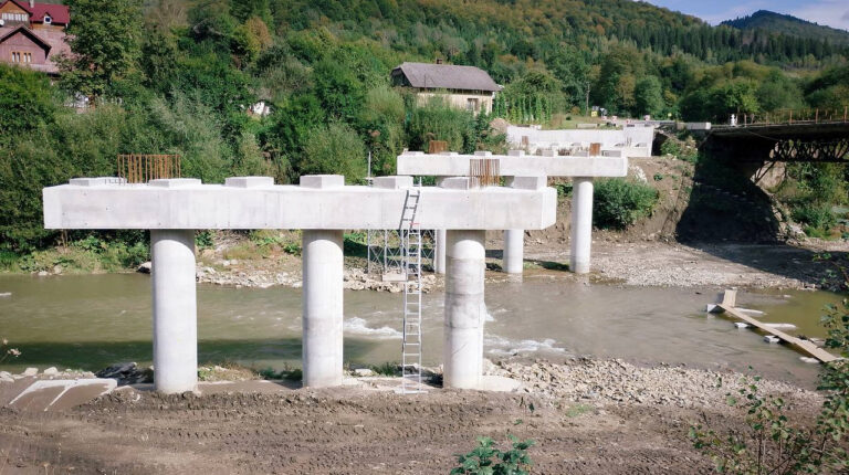 На Львівщині відновили ремонт мостів