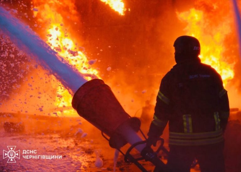 Зеленський подякував рятувальникам за оперативну роботу