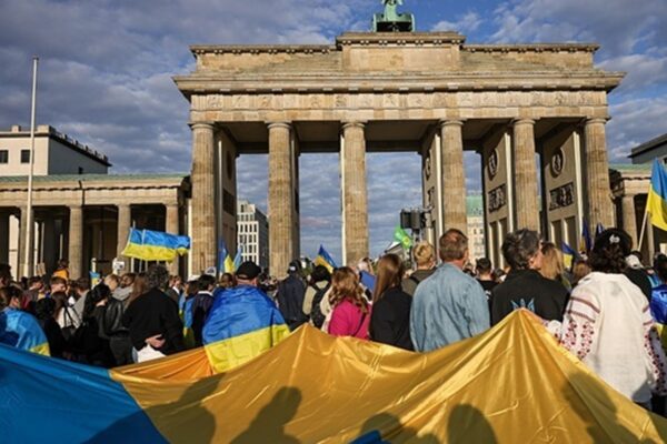 У Мінсоцполітики назвали варіанти для українців після завершення захисту ЄС У Мінсоцполітики назвали варіанти для українців після завершення захисту ЄС