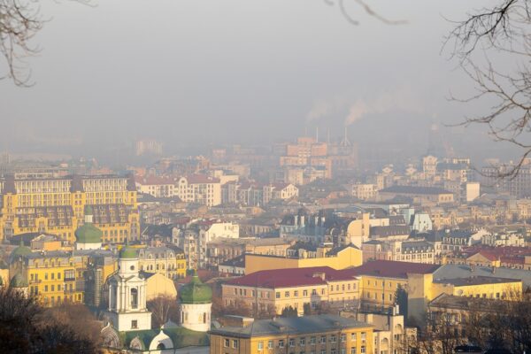 У Києві визначились з датою підключення будинків до тепла У Києві визначились з датою підключення будинків до тепла