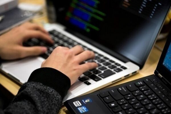 В Україні поширюються нова схема шахрайства В Україні поширюються нова схема шахрайства