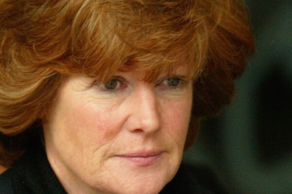 Сестра принцеси Діани пережила серйозну травму під час верхової їзди Сестра принцеси Діани пережила серйозну травму під час верхової їзди