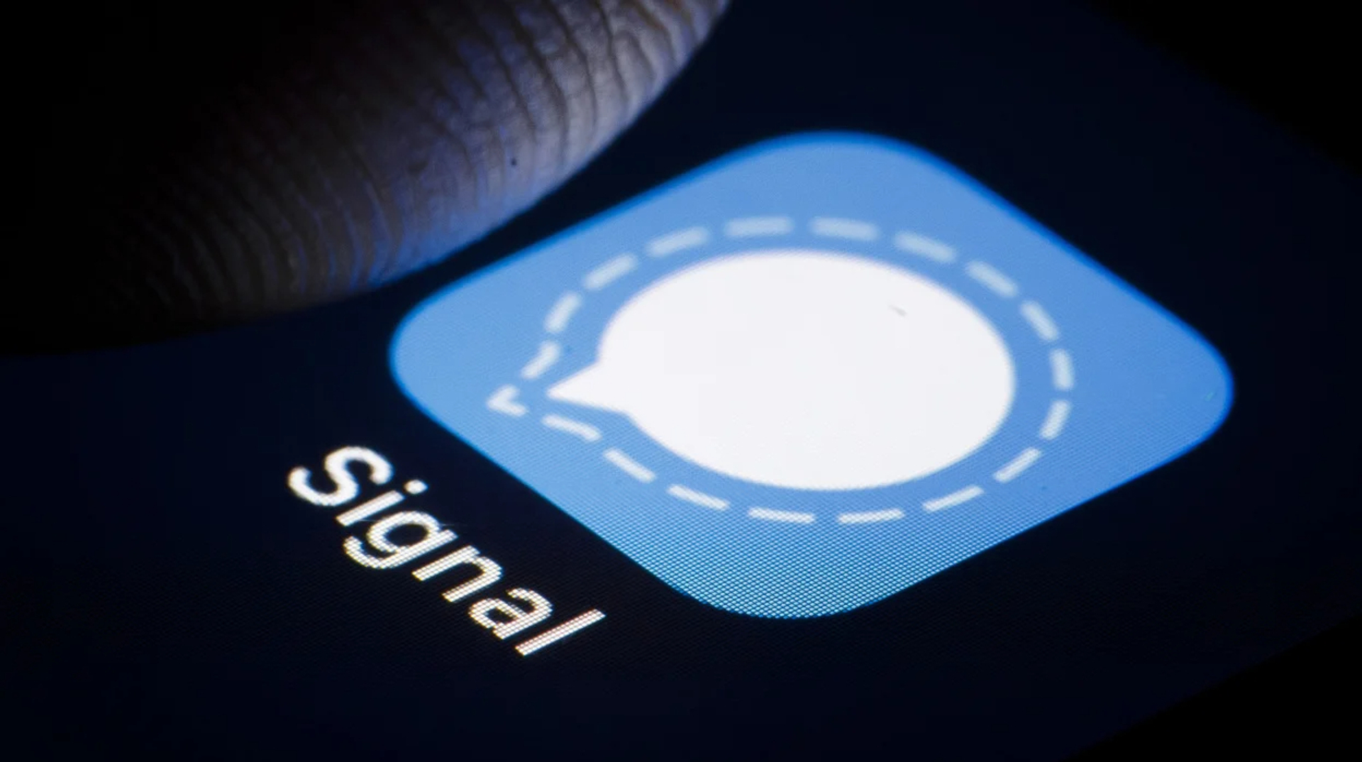 У месенджері Signal збій