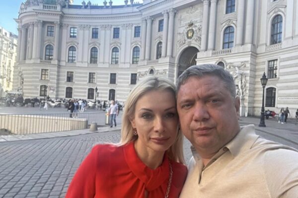 Ексдепутатку Кормишкіну та її сімʼю зняли з літака Кишиневі