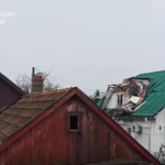 Росіяни вдарили по Корабельному районі Херсона, є руйнування