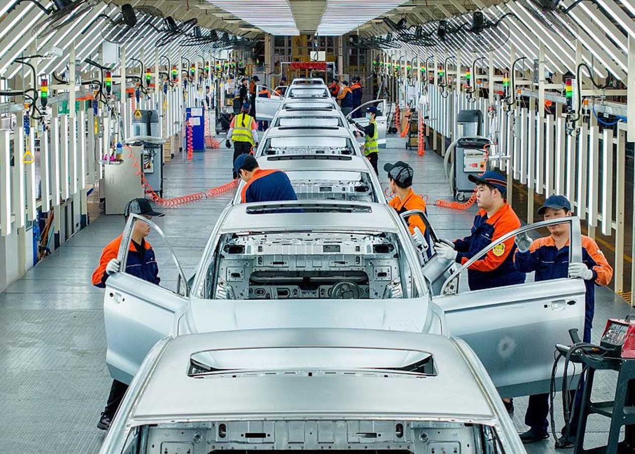 Китай встановив новий рекорд з виробництва автомобілів