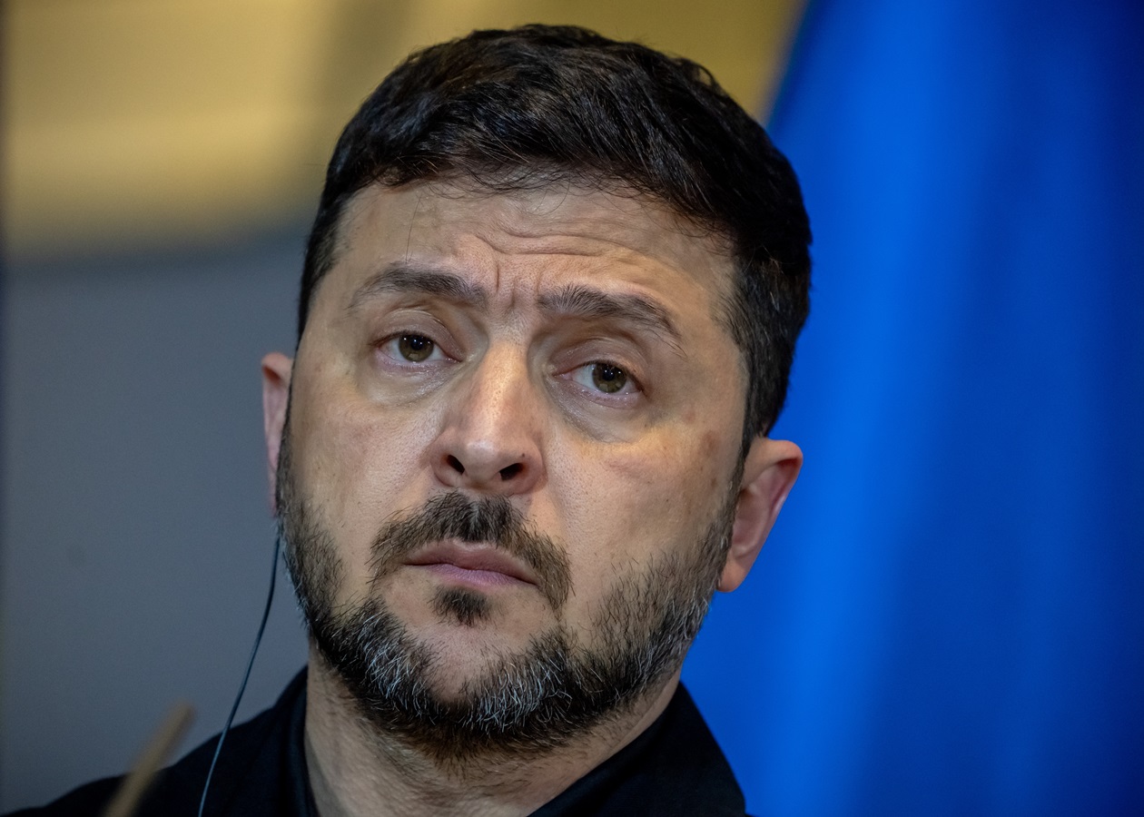 Зеленський відповів, чи плануються референдум і вибори