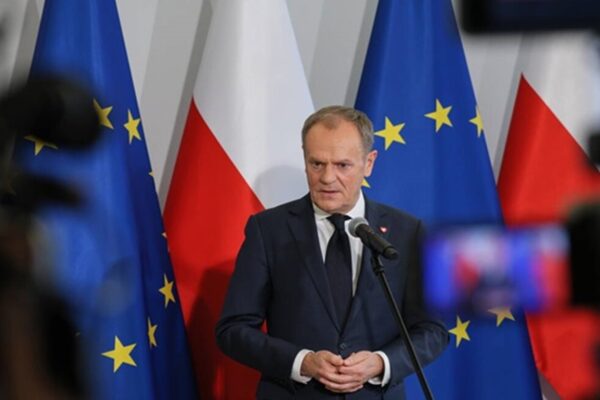 До використання заморожених активів РФ ще "світлові роки" - Туск