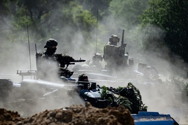 Мерц: Війська союзників можуть відбивати напади РФ