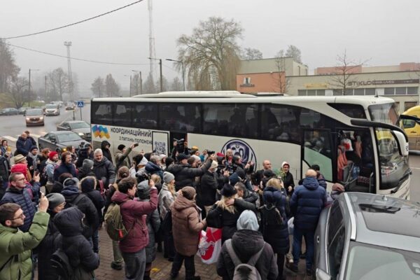 Всі звільнені білоруські політв'язні виїхали з України в Польщу та Литву