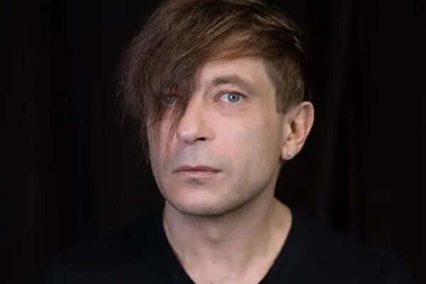 Російський співак перерахував гроші українцям